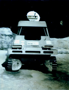 moonbase-car